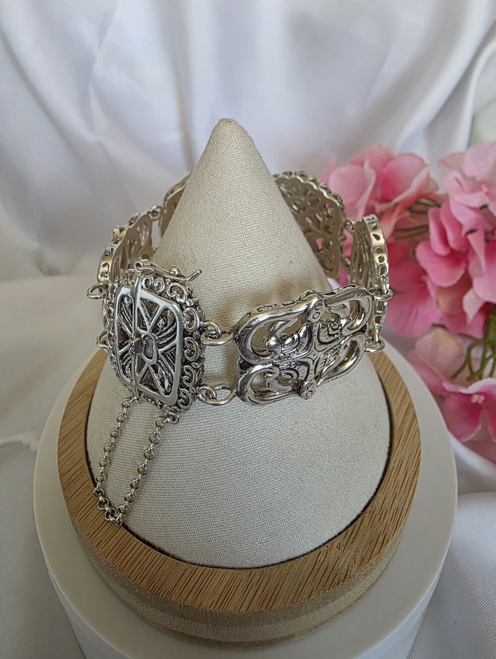 Silpada Sterling Silver Storybook Bracelet VERY RARE FIRM B2907